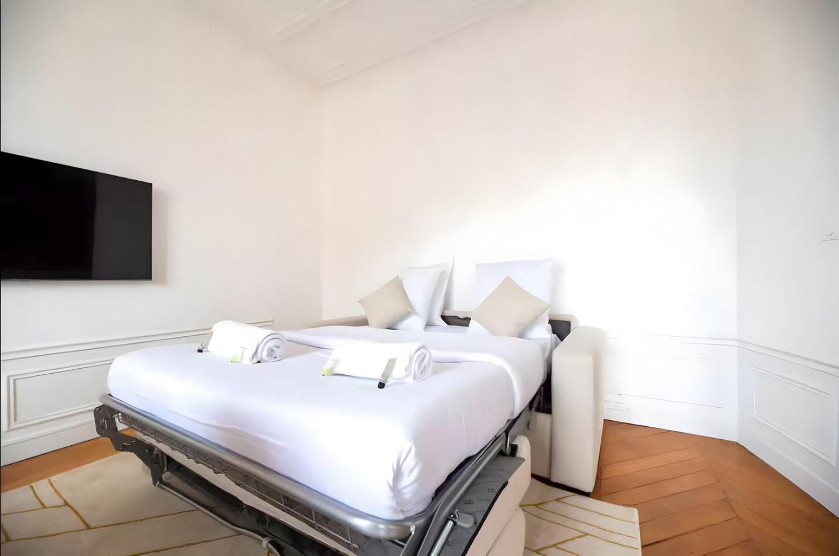 Apartment Tbs 324 - Superb With Eiffel Tower View Paris